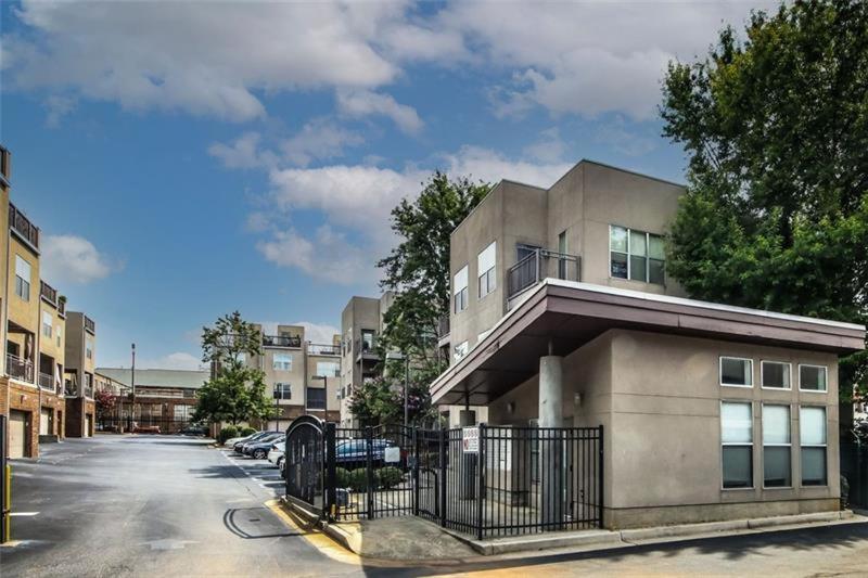 Trendy Castleberry Hill Condo- Walk To Mercedes Benz/ All Downtown Attractions Atlanta Exterior foto